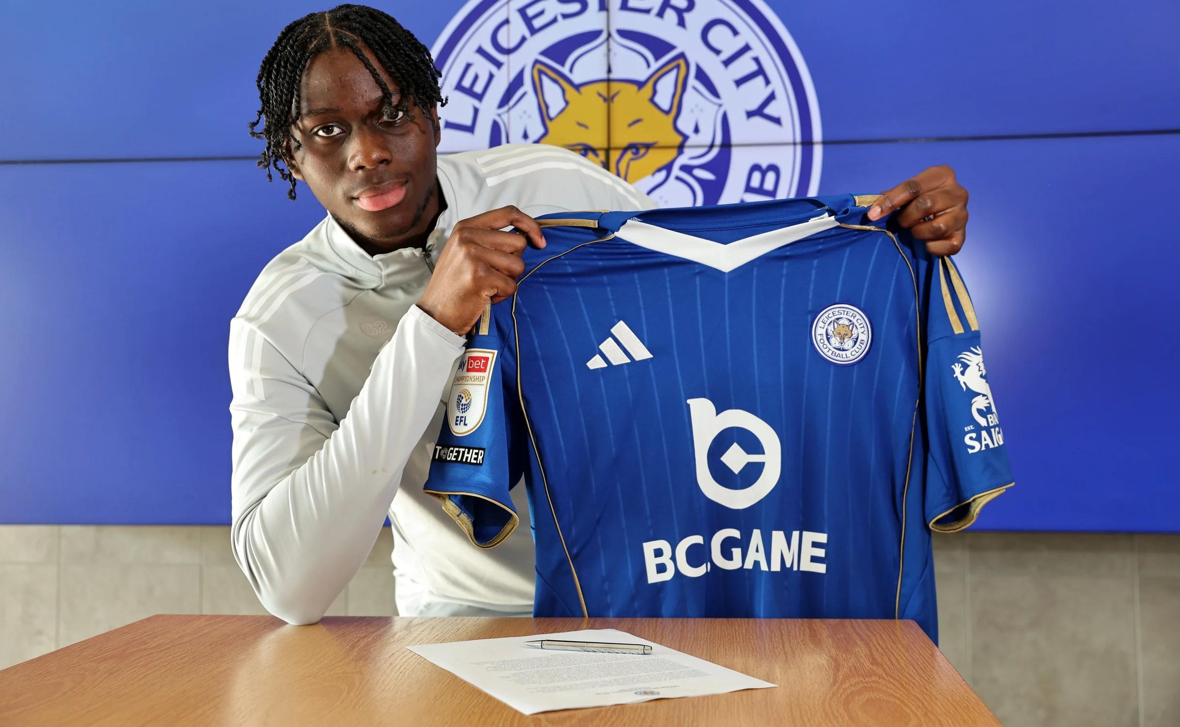 Kaiyun网页版-官方：莱斯特城与19岁后卫凯文-格雷续约至2029年